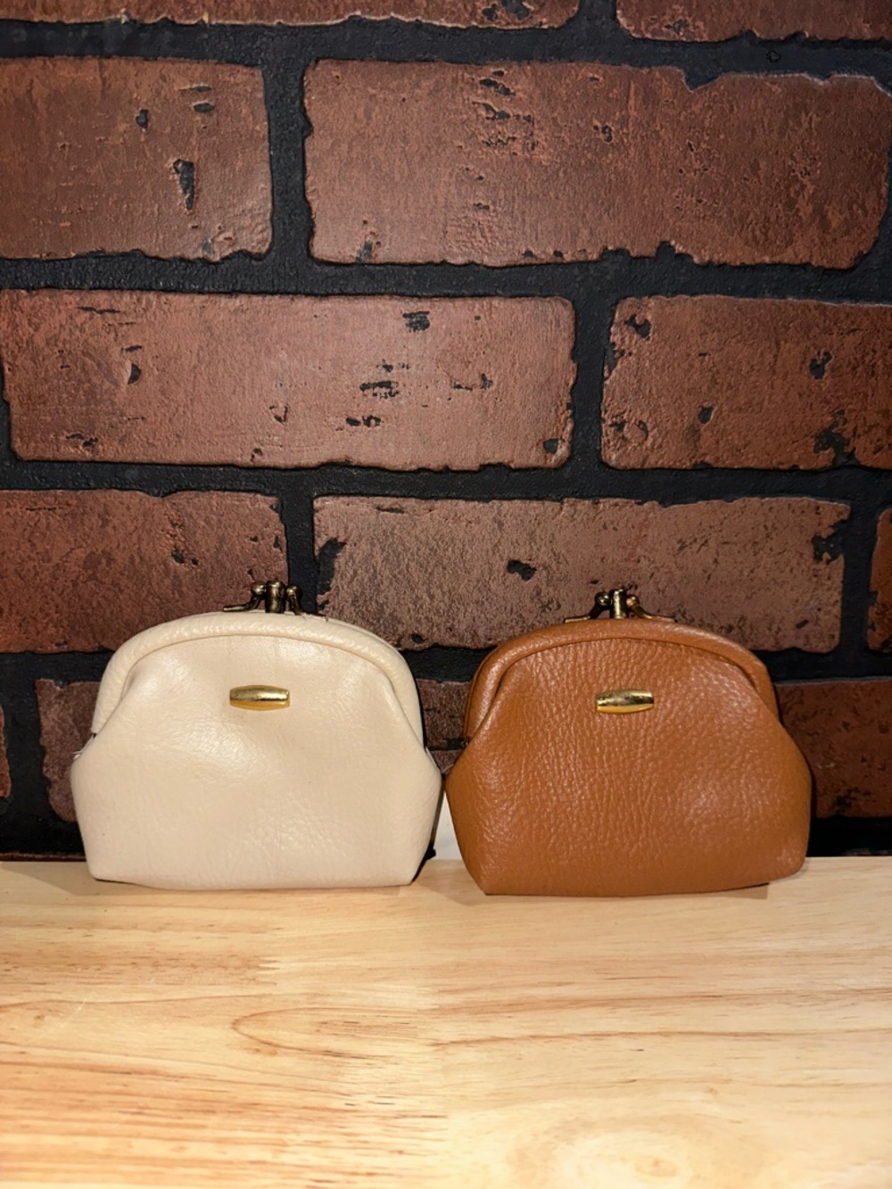 Vintage Vegan leather kiss lock coin purse set